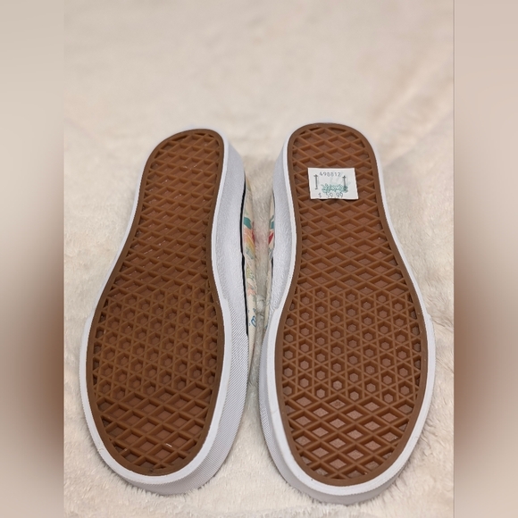 Vans x Disney Ariel Little Mermaid Sneakers Women’s 8 Rare Collab New! - Picture 5 of 10